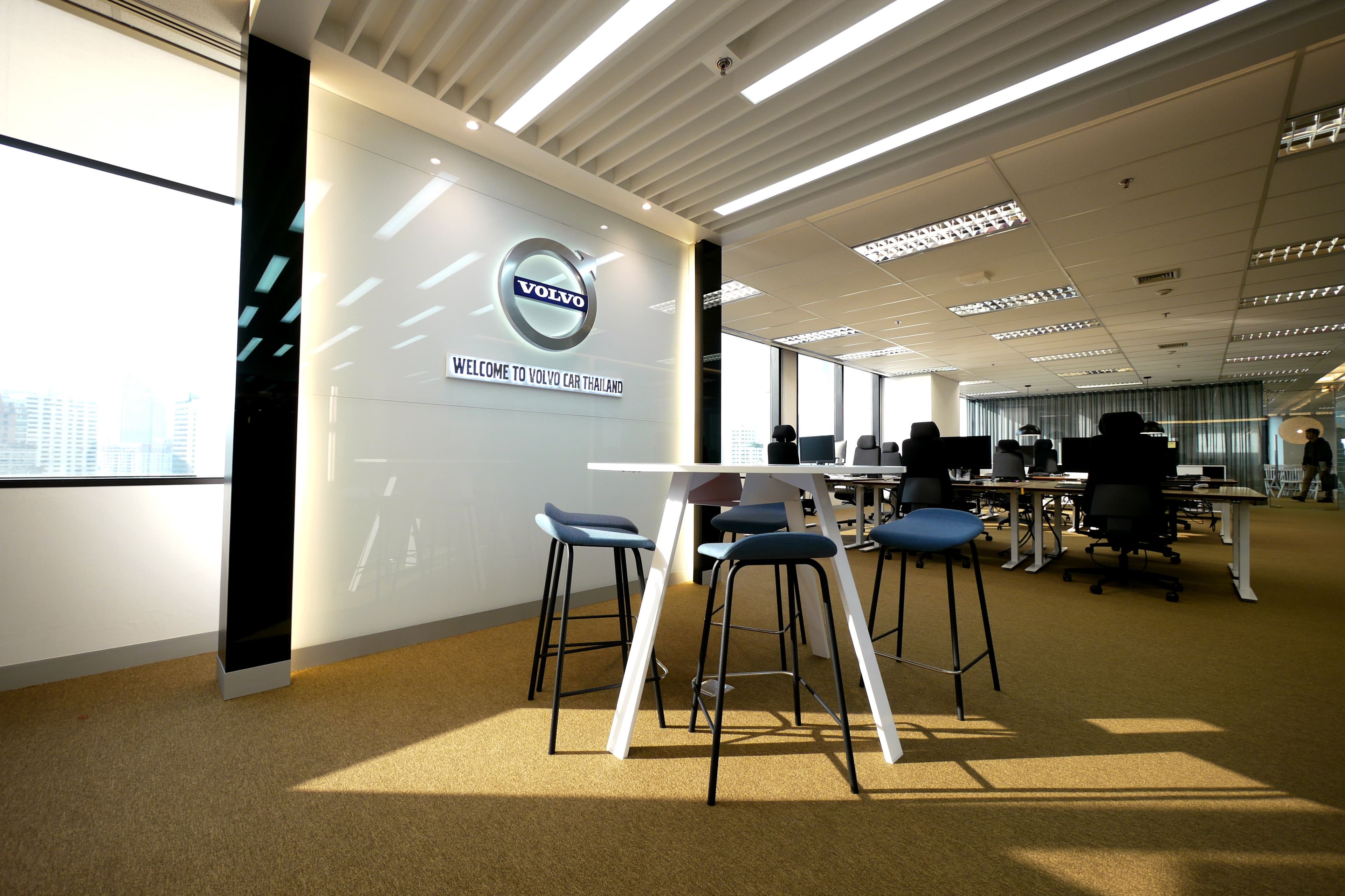Volvo Car turnkey office interior project by Triangle IA